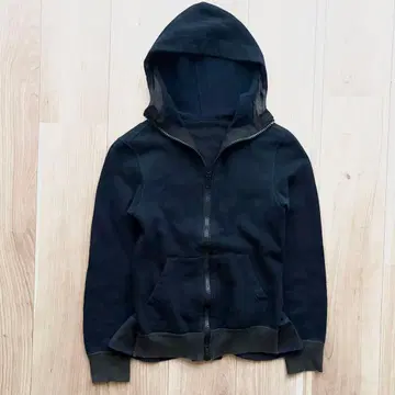 sacai 백 프릴 집업 후드티 이소재 절개 인기 모델