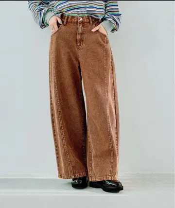 LEPSIM 브라운 커브 배기 데님 시착만 한 상품 택 포함