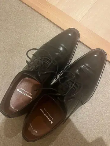 KENFORD 블랙 가죽 신발