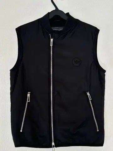 새상품급 EMPORIO ARMANI 아지메 더블 지퍼 충전솜 베스트 자켓