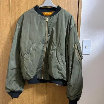 MOUSSY MA-1 자켓 올리브