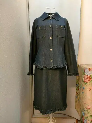 갤러리 비스콘티 네이비 데님 셋업