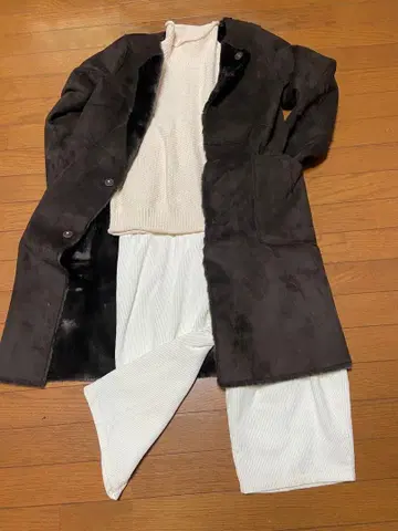 [ 미사용 새상품 ] 드로와트 로트레아몽 무스탕 코트 리버서블