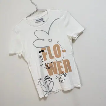 데시구알 꽃 & 메시지 T셔츠