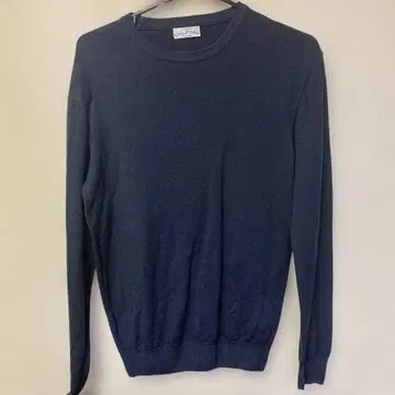 Only Premio 네이비 크루넥 니트