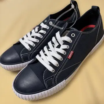 Levi's 새상품 네이비 로우컷 스니커즈 27.25cm