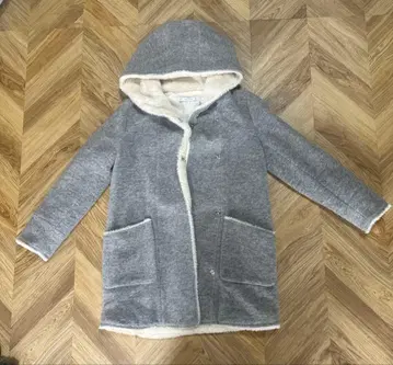 ZARA Trafaluc 아우터 후드 부착 코트