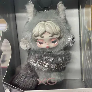 SKULLPANDA x XG 봉제 인형 혜택 카드 포함