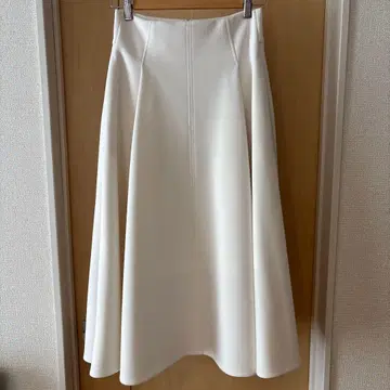 [ 새상품급 ] ROPE 플레어 스커트 화이트