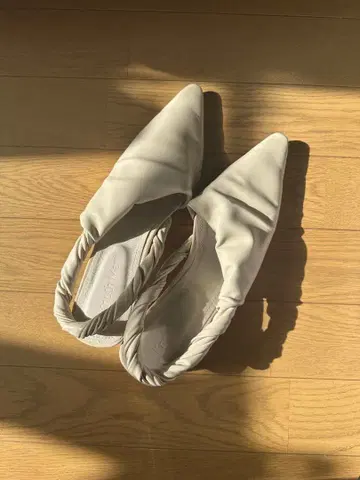 knuth marf ( 펌프스 뮬 )