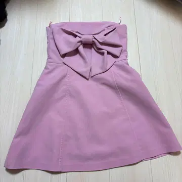 [ 당일 발송 ] ZARA 핑크 리본 포함 플레어 스커트 S