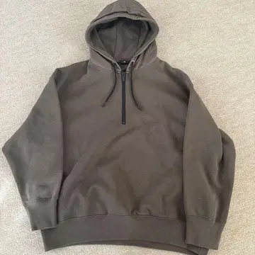 [ UNIQLO ] +J 브라운 후드 부착 후드티 L 질 샌더