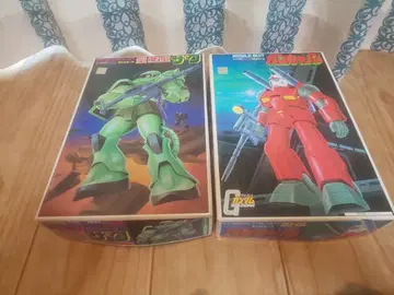 반다이 1/100 자쿠 & 건캐논 프라모델 당시물 구키트