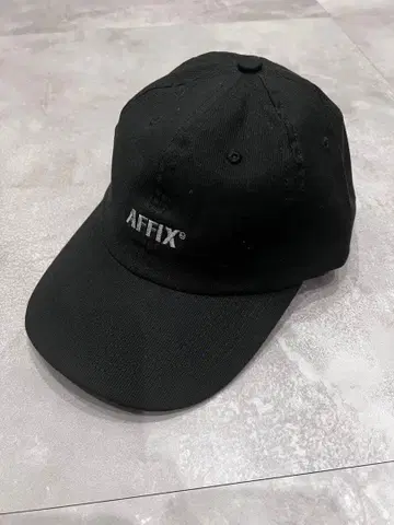 AFFIX 블랙 캡
