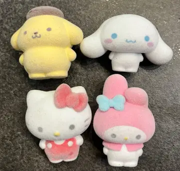 가챠 산리오 캐릭터즈 복슬복슬 플로키 인형 4개 세트 세미 컴프