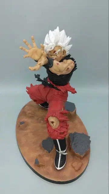 드래곤볼 피규어 손오공 리페인트