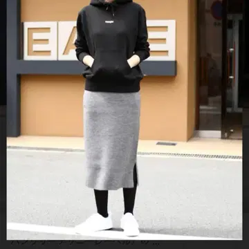 새상품 택 포함 어반 리서치 미라노 리브 타이트 스커트