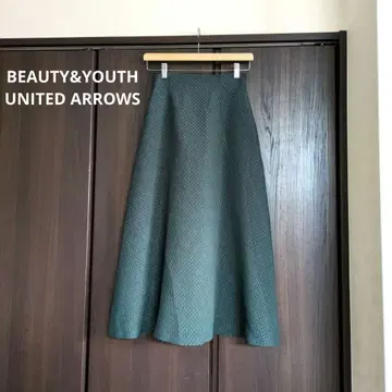 BEAUTY&YOUTH 유나이티드 애로우즈 퀼트 라이크 롱 플레어 스커트