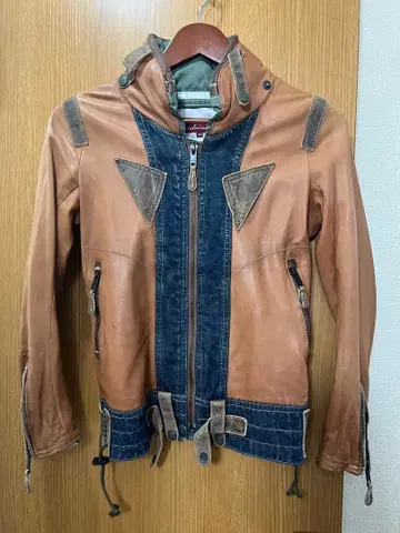 AVIREX 가죽 데님 자켓 후드 부착