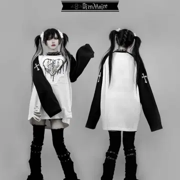DimMoire Bloody Altar 롱 T Black&White