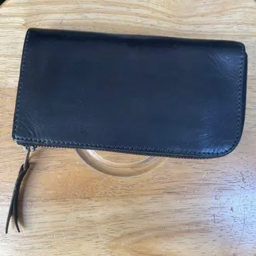 블랙 가죽 장지갑