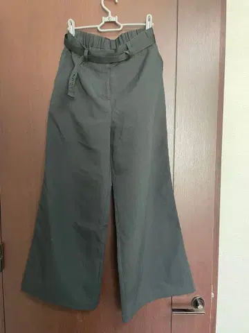 Schoffel 쇼펠 프론트 지퍼 와이드 스트레이트 팬츠