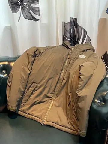 THE NORTH FACE 어린이용 트랑고몽크 후드티 패딩 자켓