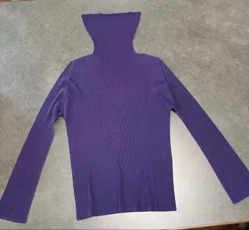 PLATS PLEASE 플리츠 퍼플 긴팔 상의