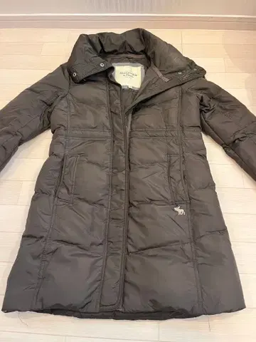 Abercrombie & Fitch 다운 코트 M 사이즈 브라운
