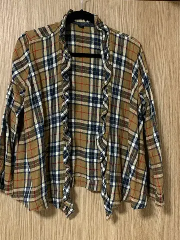 45R 체크 무늬 프릴 긴팔 셔츠