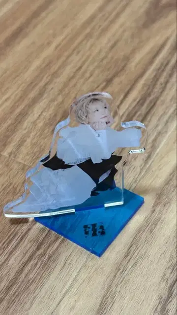 아크릴 스탠드 ExWHYZ mayu 3주년