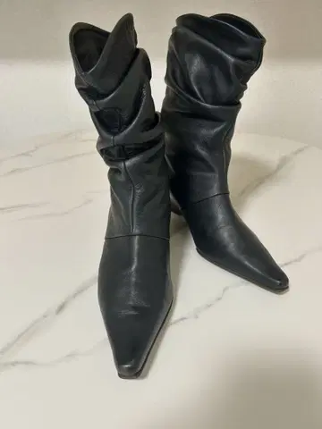 [ 새상품급 ] 히미코 스틸레토 부츠 블랙 24cm