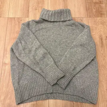 갤러리 바이 그레이 터틀넥 스웨터 S
