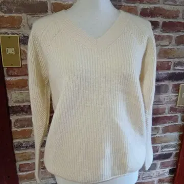 CLUB MONACO 캐시미어 V넥 스웨터 XS 베이지 택 포함