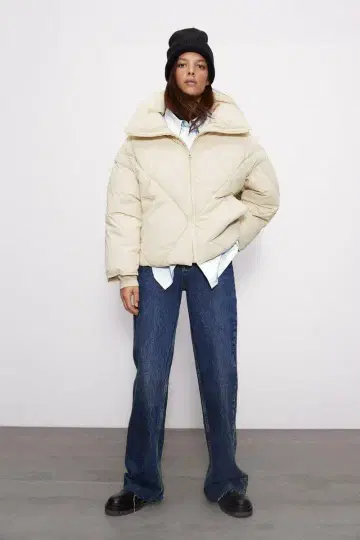 러버 마감 퍼프 자켓 ZARA