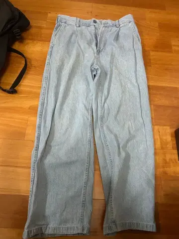 라이트 블루 와이드 레그 데님 팬츠