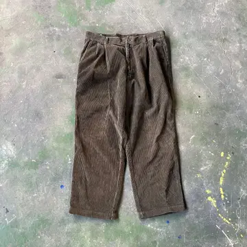 DOCKERS 굵은 폭 코듀로이 팬츠 2턱