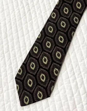보렐리 LUIGI BORRELLI 코몬 울 넥타이 올 패턴