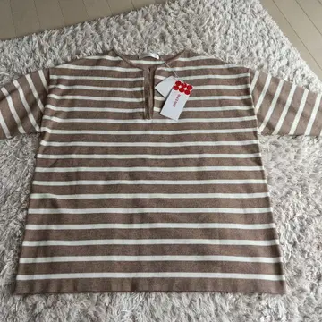 [ 새상품 ] 두클라쎄 보더 니트 M 사이즈