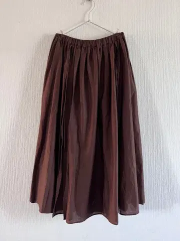 Number 18 / 롱 스커트