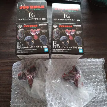 제일복권 고질라 괴수난무 날뛰는 것 E상 마그넷 2개 세트