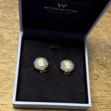 [미사용 새상품] WEDGWOOD 귀찌 카메오 블루 골드