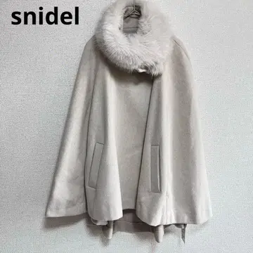 새상품 스나이델 숏 케이프 코트 24aw 퍼 2way