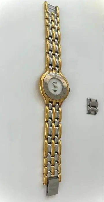MCM 여성용 손목시계 쿼츠 골드 실버 배터리 교환 완료 연마 완료