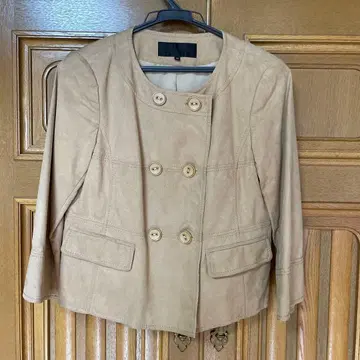 베이지 노카라 자켓 사이즈 38