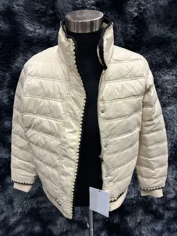 새상품 La MODE 라모드 다운 코트 블랙 여성용 L 사이즈