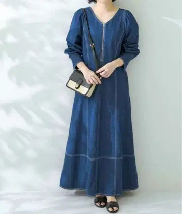 V넥 핏 데님 드레스 원피스 어반 리서치 서니 레이블