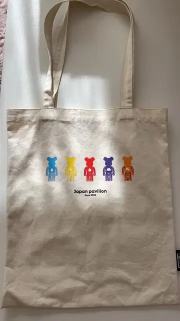 오사카 만박 베어브릭 일본관