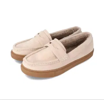 미사용 새상품 스웨이드 재질 발수 로퍼 슬립온