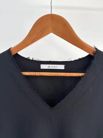 V넥 롱 오버사이즈 풀오버 셔츠 J3016 트루 울 블랙